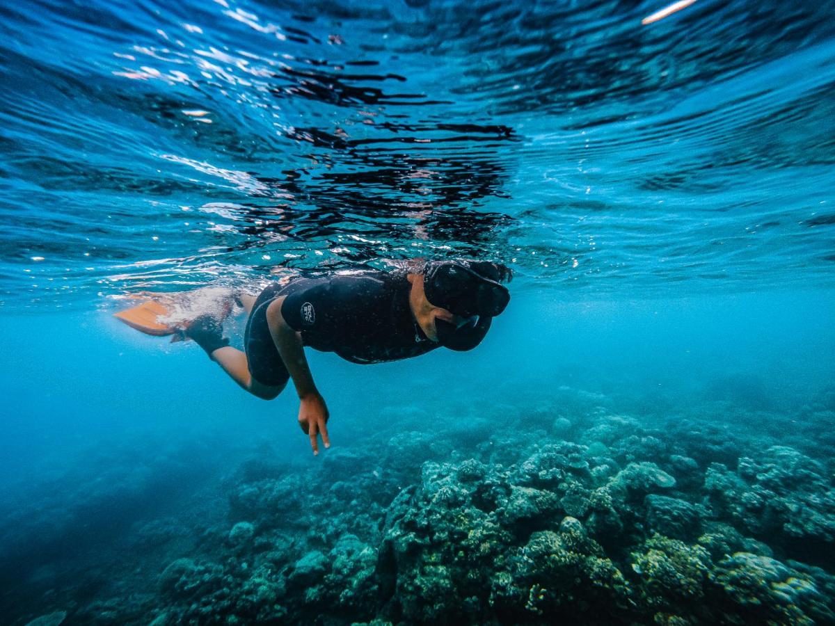 Sanctum Una Una Eco Dive Resort Pulau Unauna Exteriör bild