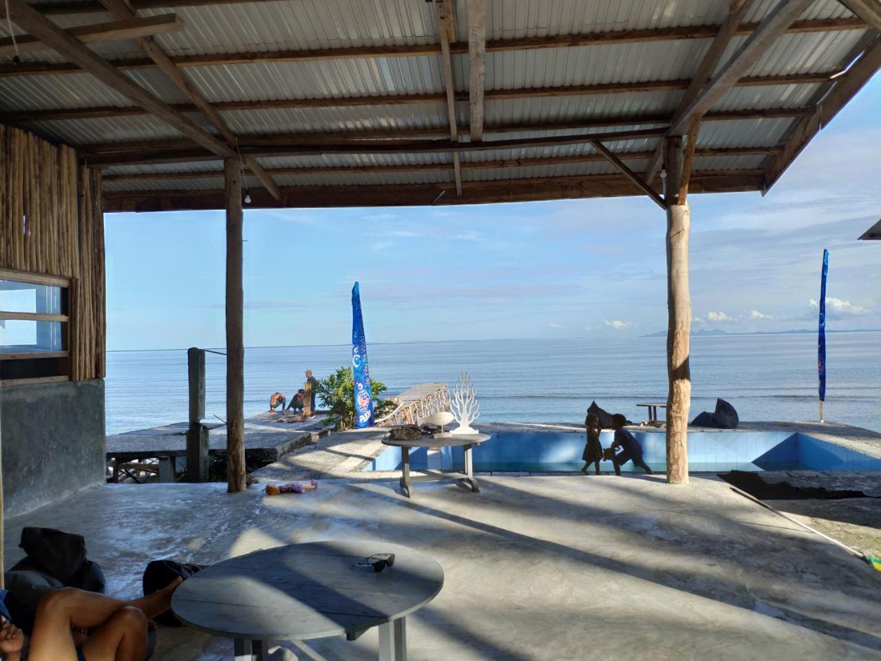 Sanctum Una Una Eco Dive Resort Pulau Unauna Exteriör bild